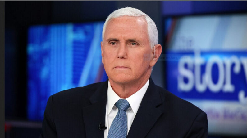 Mike Pence lors de l'émission "The Story With Martha MacCallum" de la chaîne Fox News, le 22 février 2023 (Dia Dipasupil/Getty Images)
