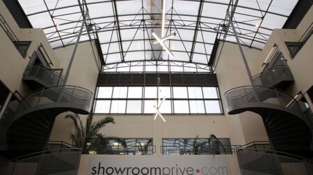 Le site de vente en ligne Showroomprivé, en difficulté, a été mis à l’amende pour «fausses promotions»