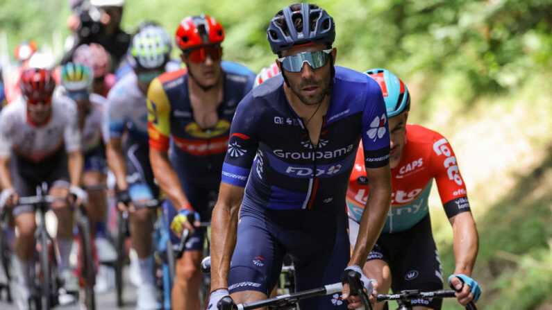 Thibaut Pinot en tête de course. (Photo by Thomas SAMSON / AFP) (Photo by THOMAS SAMSON/AFP via Getty Images)