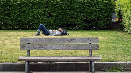 La canicule en Méditerranée provoque un débat sur la sieste en Allemagne