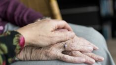 «Avoir de la joie de vivre, de l’humour et aimer les gens!», tel est le secret de longévité de Francine, 106 ans