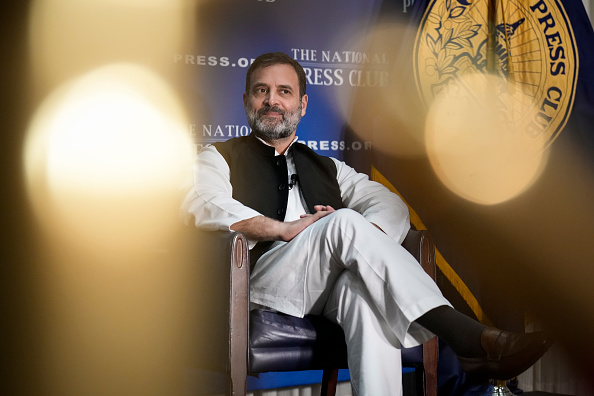 Le leader de l'opposition indienne Rahul Gandhi au National Press Club le 1er juin 2023 à Washington, DC. (Photo Drew Angerer/Getty Images)