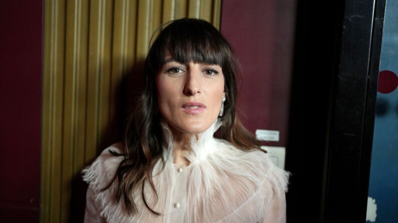 Juliette Armanet pose en coulisses lors de la 48e cérémonie des César à l'Olympia le 24 février 2023 à Paris. (Crédit photo Francois Durand/Getty Images)