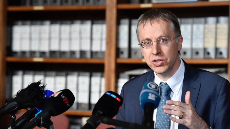 Le procureur de la République Olivier Glady lors d'une conférence de presse, le 7 août 2023. (Photo JEAN-CHRISTOPHE VERHAEGEN/AFP via Getty Images)