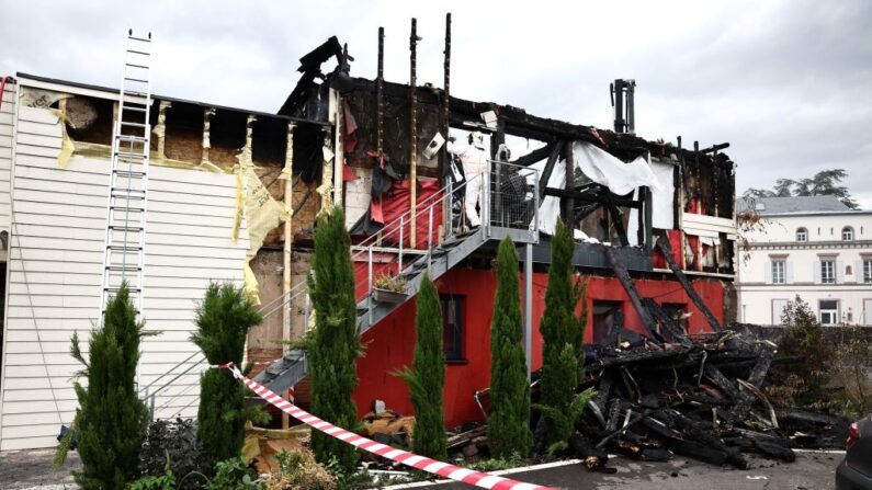 L'enquête, pilotée par le pôle des accidents collectifs, sera chargée de « déterminer les causes précises de l'incendie et les éventuelles responsabilités pénales ». (Photo SEBASTIEN BOZON/AFP via Getty Images)