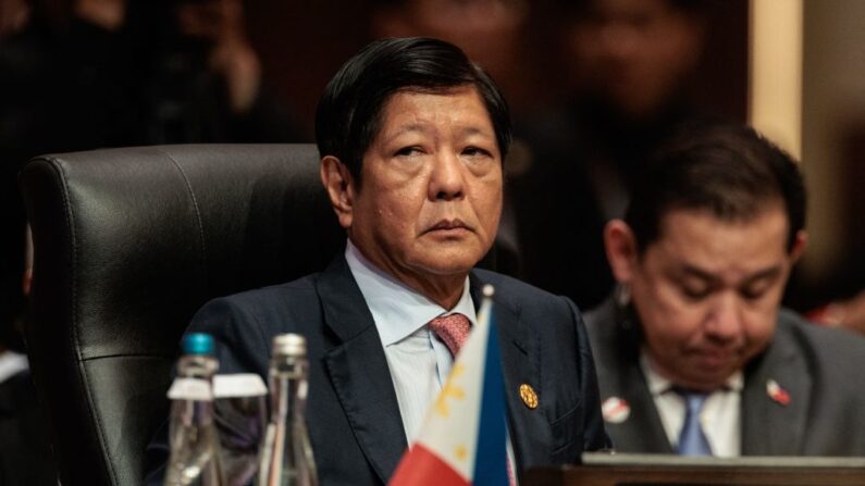 Le Président philippin Ferdinand Marcos Jr. au 18e sommet de l'Asie de l'Est à Jakarta, le 7 septembre 2023. (Photo YASUYOSHI CHIBA/POOL/AFP via Getty Images)