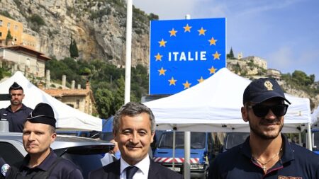 Lampedusa: pour Gérald Darmanin, il faut distinguer les réels demandeurs d’asile des migrants économiques