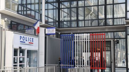 Vichy: un policier se suicide avec son arme de service au commissariat