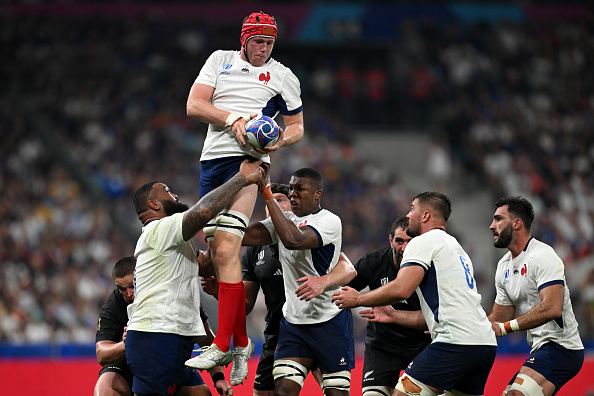 Thibaud Flament pendant le match du Mondial-2023 entre la France et la Nouvelle-Zélande, le 08 septembre 2023 à Paris. (Photo Hannah Peters/Getty Images)