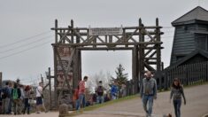 Hommage à Strasbourg aux 86 Juifs gazés au camp nazi du Struthof