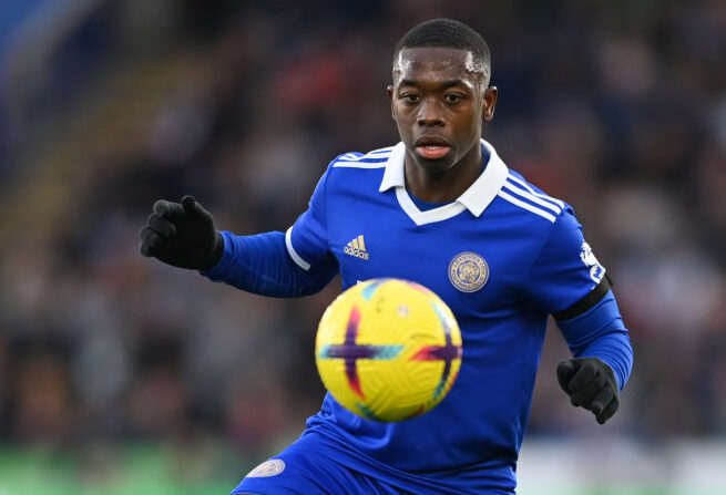 Le milieu international sénégalais Nampalys Mendy, libre de tout contrat, s'est engagé avec le RC Lens pour deux saisons. (Photo : Michael Regan/Getty Images)