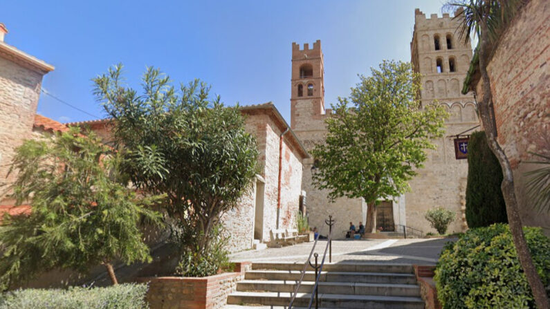 Cathédrale Sainte-Eulalie-et-Sainte-Julie, à Elne (Pyrénées-Orientales). (Capture d'écran Google Maps)