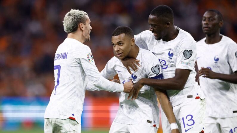 Quatre jours après avoir décroché son billet pour l'Euro-2024, l'équipe de France retrouve son public à Lille, mardi, pour un match amical contre l'Ecosse. (Photo : KENZO TRIBOUILLARD/AFP via Getty Images)