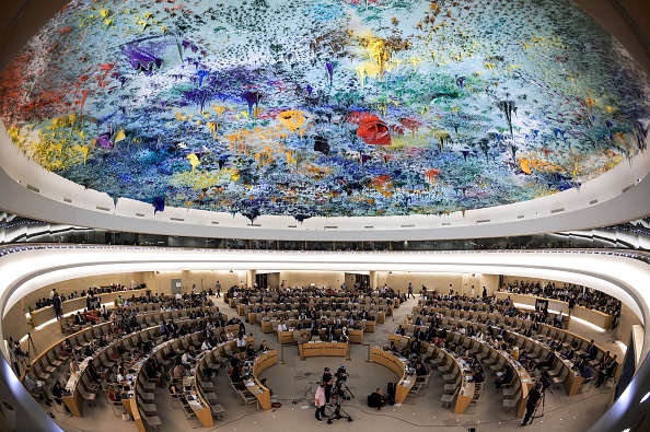 La Russie tente de regagner un siège au Conseil des droits de l'Homme de l'ONU. (Photo FABRICE COFFRINI/AFP via Getty Images)