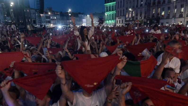 Les Fêtes de Bayonne, le 27 juillet 2022. (Crédit photo IROZ GAIZKA/AFP via Getty Images)