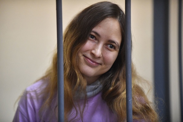 L'artiste russe Alexandra Skochilenko estime que son acte avait montré au monde que des Russes protestaient contre la guerre. (Photo OLGA MALTSEVA/AFP via Getty Images)