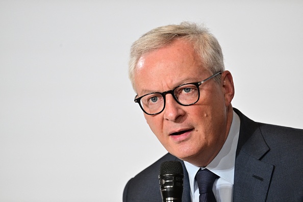 Le ministre de l'Économie Bruno Le Maire se dit « totalement déterminé à rétablir les finances publiques »". (Photo MIGUEL MEDINA/POOL/AFP via Getty Images)