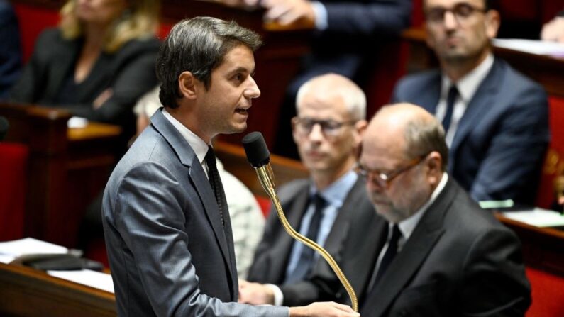 Gabriel Attal, ministre de l'Education nationale, à l'Assemblée nationale, le 17 octobre dernier. (Crédit photo JULIEN DE ROSA/AFP via Getty Images)