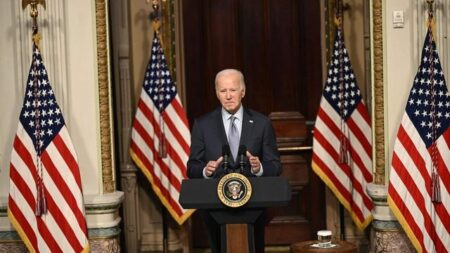 Biden affirme avoir vu des «images confirmées» de décapitation d’enfants par le Hamas, la Maison Blanche apporte des éclaircissements