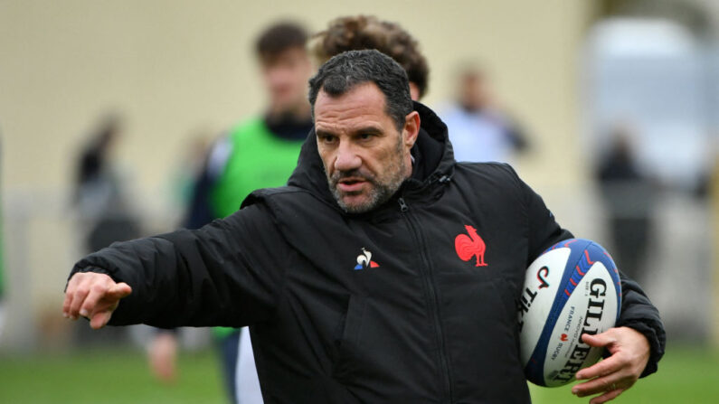 "On comprend évidemment l'intérêt, l'inquiétude de tout le monde autour d'Antoine. Mais notre inquiétude, c'est l'Italie, c'est le match de vendredi", a déclaré Laurent Labit. (Photo : GAIZKA IROZ/AFP via Getty Images)