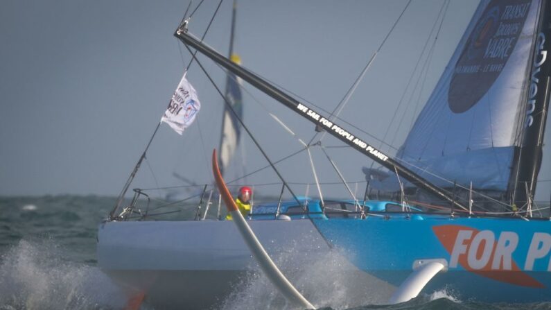 Les voiliers For People et Paprec Arkea, en tête des Imoca de la 16e Transat Jacques-Vabre, à deux jours de l'arrivée en Martinique. (Photo : LOU BENOIST/AFP via Getty Images)