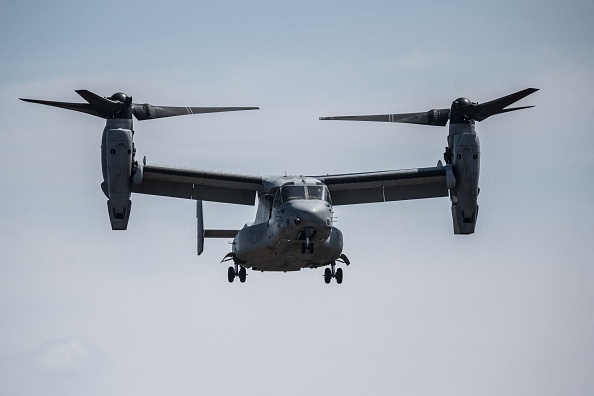 Un avion MV-22 Osprey lors d'un exercice conjoint avec des membres des Forces japonaises d'autodéfense, le 15 mars 2022. (Photo CHARLY TRIBALLEAU/AFP via Getty Images)