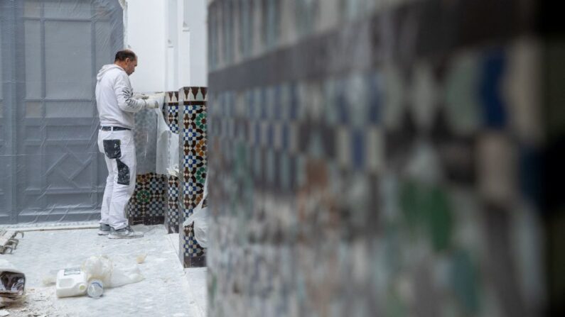 Travaux en cours  à la Grande mosquée de Paris, le 13 octobre 2022. (Photo d'illustration JOEL SAGET/AFP via Getty Images)