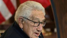 Henry Kissinger, personnage controversé de la diplomatie américaine, est mort