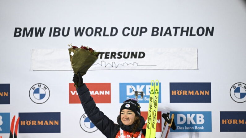 Lou Jeanmonnot, a signé un deuxième succès consécutif en poursuite à Östersund (Suède). (Photo : PONTUS LUNDAHL/TT News Agency/AFP via Getty Images)