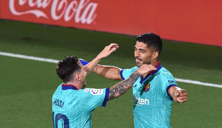 Luis Suarez va retrouver Lionel Messi à  l'Inter Miami, lors de la saison 2024 du championnat nord-américain (MLS), a annoncé vendredi le club de Floride. (Photo  : Alex Caparros/Getty Images)