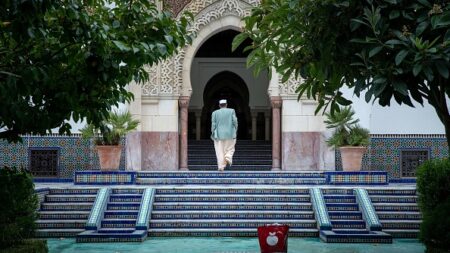 Yvelines: alors que les églises se vident, les mosquées se multiplient