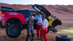 Dakar-2024: « Je n’allais pas laisser la voiture dans le désert », dit Loeb