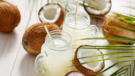 La noix de coco, hautement nutritive et aux nombreuses applications thérapeutiques