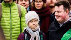 Le jeune public prend ses distances avec l’alarmisme climatique, incitant certains à demander plus de censure sur internet