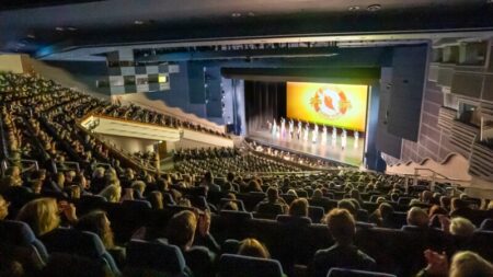 « Un trésor artistique qui montre la vraie Chine » – Shen Yun en tournée dans le monde entier avec huit compagnies