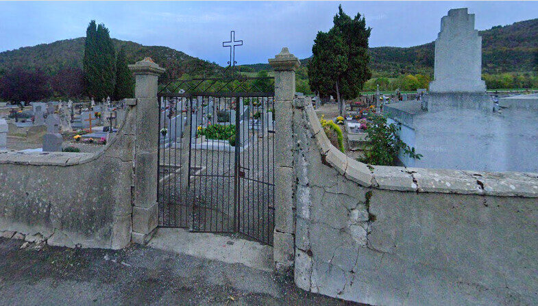 Cimetière de Belcaire, dans l'Aude. (Capture d'écran/Google Maps)