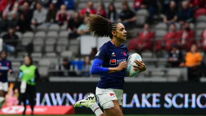 Les Bleues se sont heurtées à des Néo-Zélandaises faisant valoir leur statut de championne olympique (35-19). (Photo : DON MACKINNON/AFP via Getty Images)