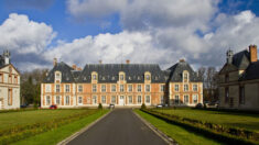 Expulsés de Mayotte, 195 migrants hébergés dans un château des Yvelines