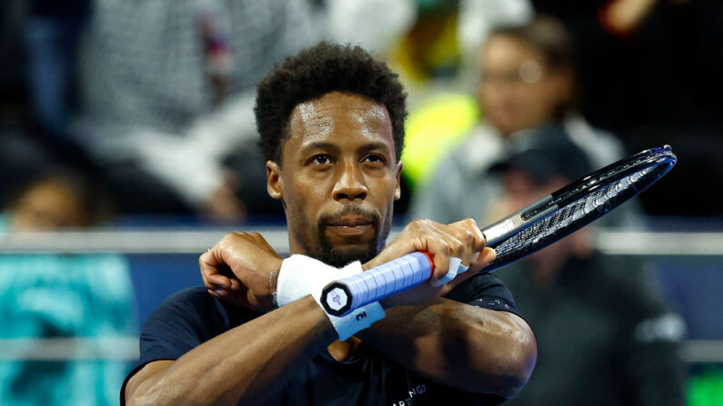 Gaël Monfils affrontera Jakub Mensik pour une place en finale du tournoi de Doha après avoir facilement dominé Ugo Humbert 6-2, 6-4, en quarts de finale. (Photo : KARIM JAAFAR/AFP via Getty Images)