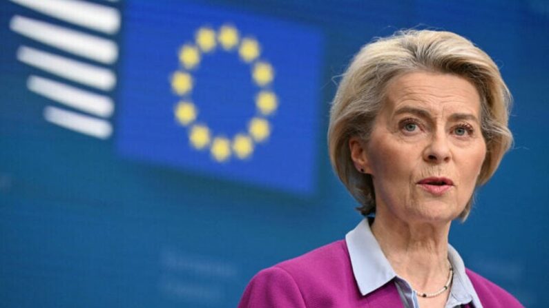 La présidente de la Commission européenne Ursula von der Leyen. (Photo par John Thys/AFP via Getty Images)