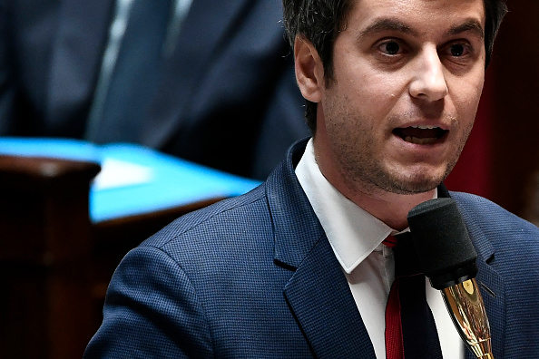 Le Premier ministre Gabriel Attal à l'Assemblée nationale, le 27 février 2024. (Photo STEPHANE DE SAKUTIN/AFP via Getty Images)