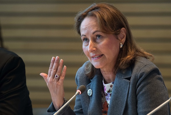 Ségolène Royal, ancienne ministre française de l'Environnement, du Développement durable et de l'Énergie.  (NICHOLAS KAMM/AFP via Getty Images)