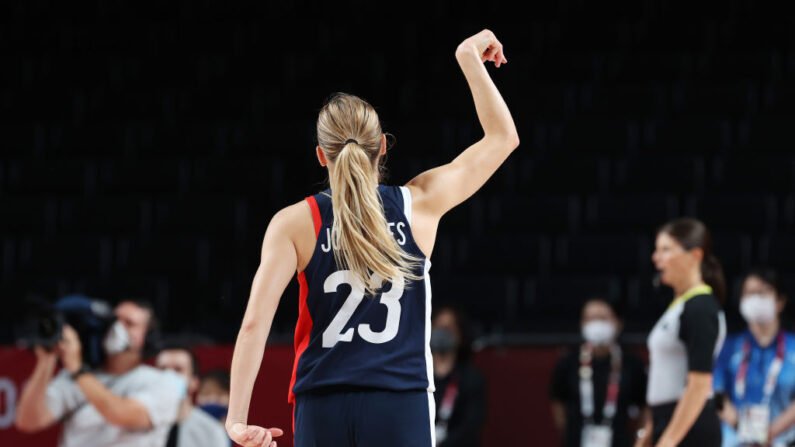 Marine Johannès s'est dite "hyper excitée" de retrouver l'équipe de France de basket à l'occasion d'un tournoi de qualification olympique, à partir de jeudi en Chine. (Photo : Kevin C. Cox/Getty Images)