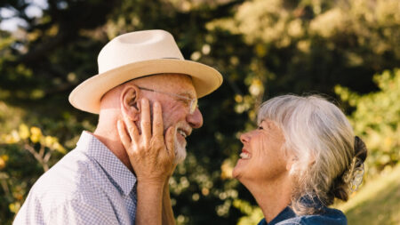 Le cerveau amoureux : une nouvelle étude explique pourquoi l’amour peut nous faire perdre la tête