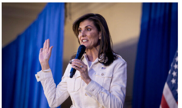 Nikki Haley, candidate républicaine à l'élection présidentielle américaine, ancienne gouverneur de la Caroline du Sud et ex- ambassadrice des États-Unis auprès des Nations unies, prend la parole lors du rassemblement de sa campagne à Rock Hill, Caroline du Sud, le 18 février 2024. (Madalina Vasiliu/ Epoch Times)