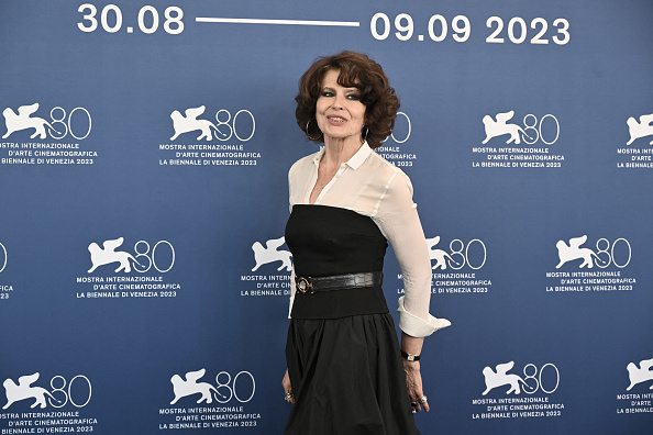 Fanny Ardant pose lors d'un photocall à l'occasion du film The Palace présenté au Festival de Venise le 2 septembre 2023 au Lido de Venise.(Photo TIZIANA FABI/AFP via Getty Images)