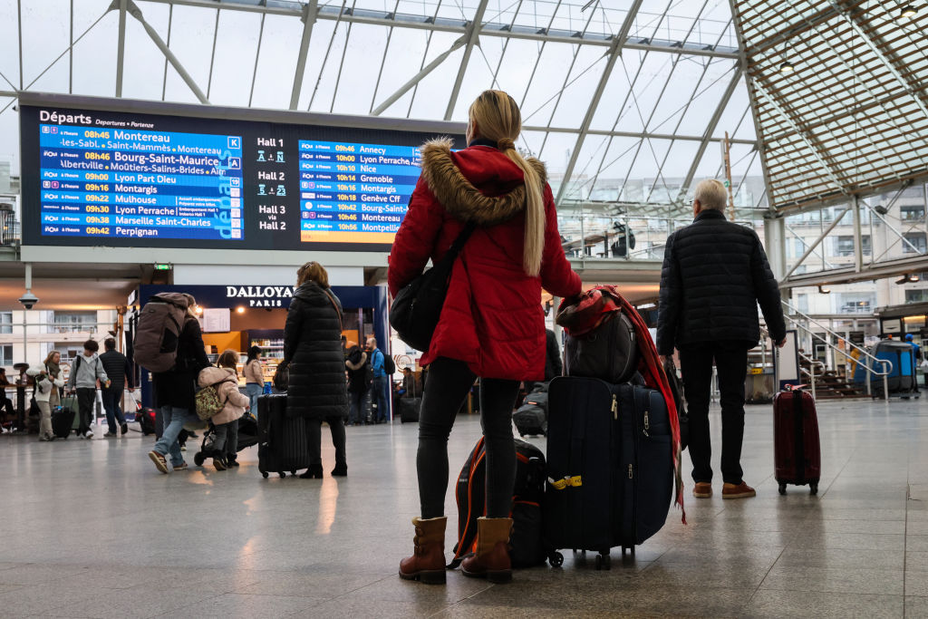 SNCF : une grève partiellement suivie, après une annonce d'augmentation des salaires