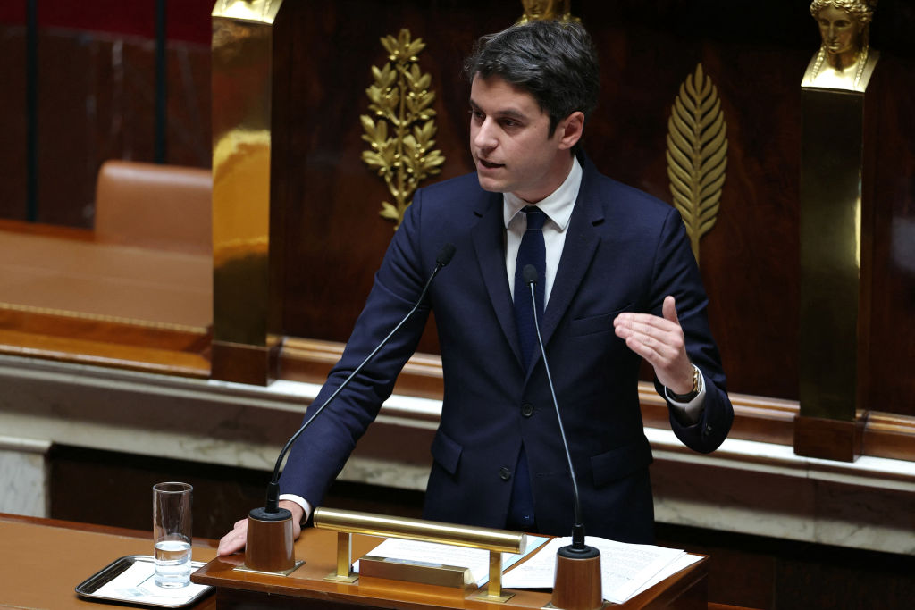 "Renforcer notre arsenal pénal" : la texte sur la justice des mineurs de Gabriel Attal adopté par les députés