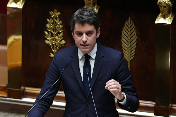 Gabriel Attal a rendu « hommage à la résistance exceptionnelle du peuple ukrainien » à l'Assemblée le 12 mars 2024. (Photo THOMAS SAMSON/AFP via Getty Images)