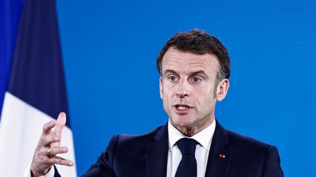 Attentat de Moscou: Emmanuel Macron révèle que la branche de l’EI « impliquée » avait mené « plusieurs tentatives » en France